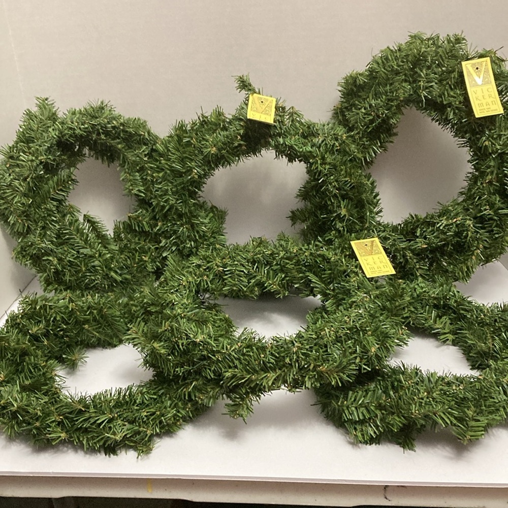 Vickerman holiday craft wreath bundle with red pine cones winter holidays